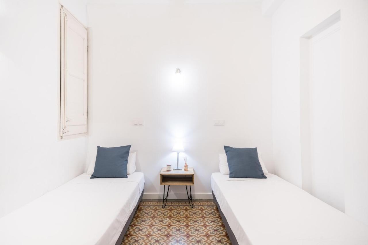 Spacious 3 Bed Apt In The Heart Of Sant Antoni Barcelona Luaran gambar