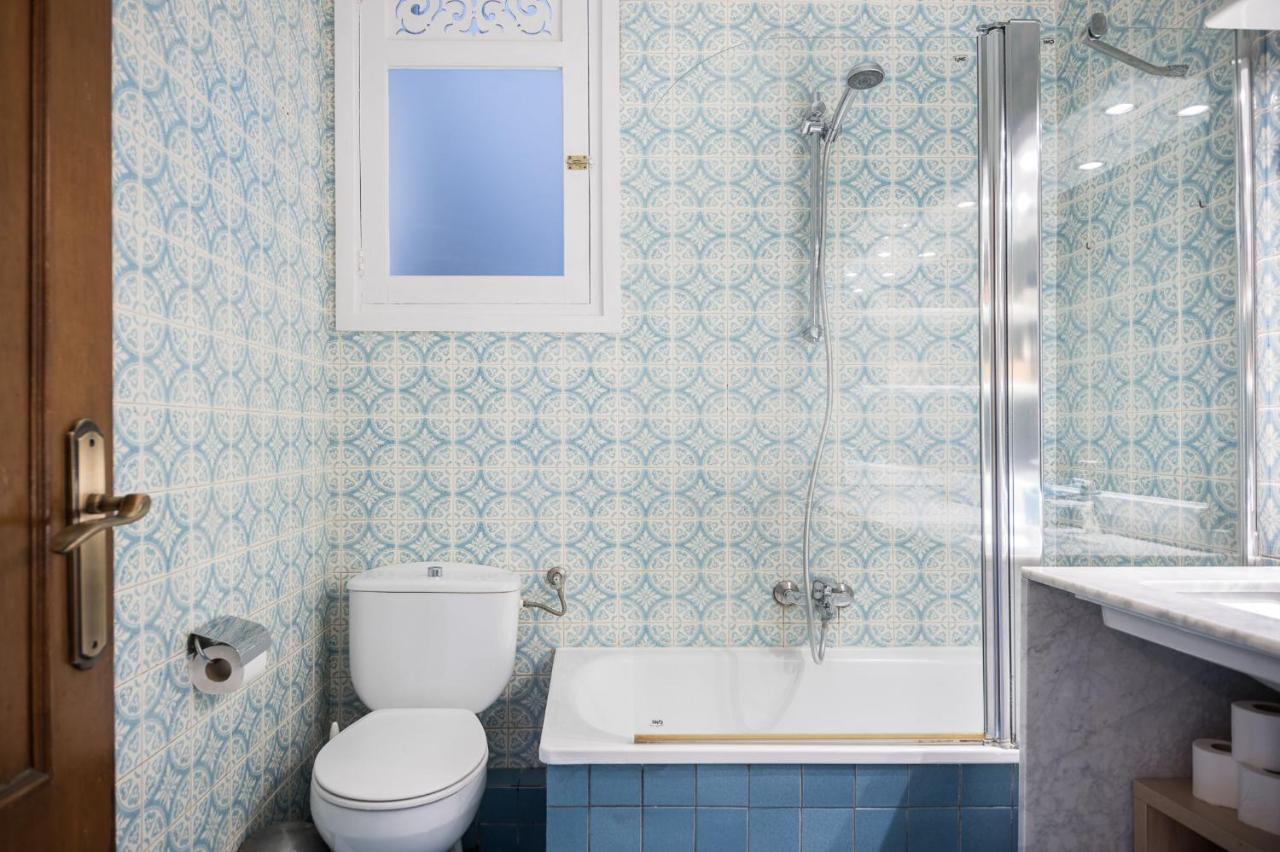 Spacious 3 Bed Apt In The Heart Of Sant Antoni Barcelona Luaran gambar
